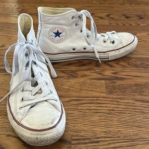 White leather high top converse. Women’s size 8, Men’s size 6